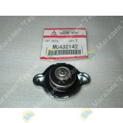 Крышка радиатора MITSUBISHI FUSO MC432142/ME418238 D=42 d=29 0,7kgf/cm-69kPa оригинал (можно заменить 25340-5L200/25340-5L250)
