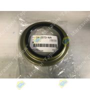 Сальник передней ступицы ISUZU FRR 1096255680/04-3573 75х112х10х17,5 TOKKO
